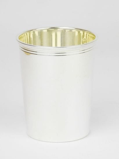 Large straight kettledrum in Minerva silver....