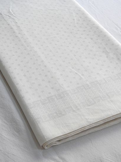 Coupon of uncut towels 1060 cm x 102 cm.
