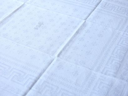 Twelve napkins chiffonized L.L. under crown...