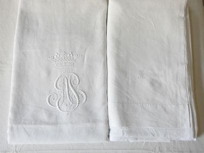 Set composed of a Top Sheet 235 x 340 cm...