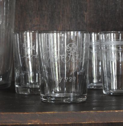 Large crystal glass engraved with a dog lying...