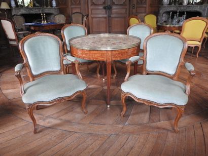 Suite of four armchairs cabriolets in natural...