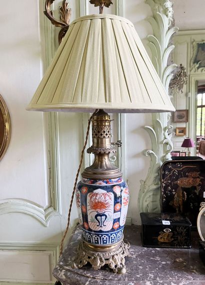 Porcelain vase of baluster form with red,...