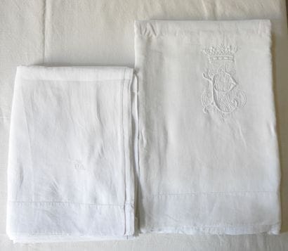 Set composed of a Top Sheet 240 x 320 cm,...