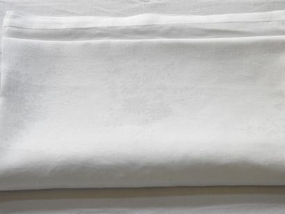 Tablecloth 180 x 220 cm with decoration of...