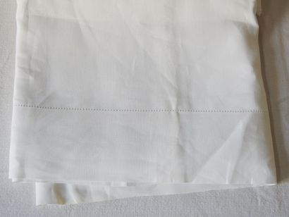 Very Large Sheet in Thread figured M.V. under...