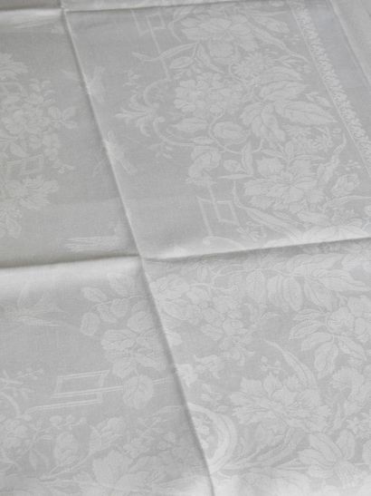 Exceptional Tablecloth Service 200 x 390...