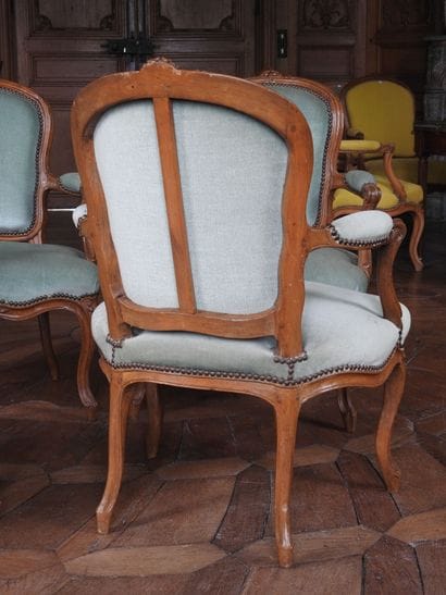Suite of four armchairs cabriolets in natural...