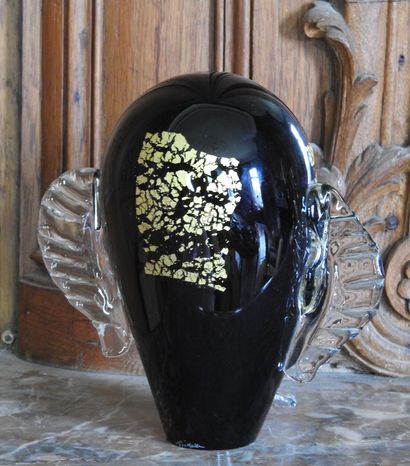 Owl in black blown glass with golden inclusions....