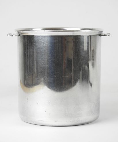 Refreshment bucket in silver plated bronze...