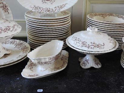 LONGCHAMP: Part of table service in earthenware...