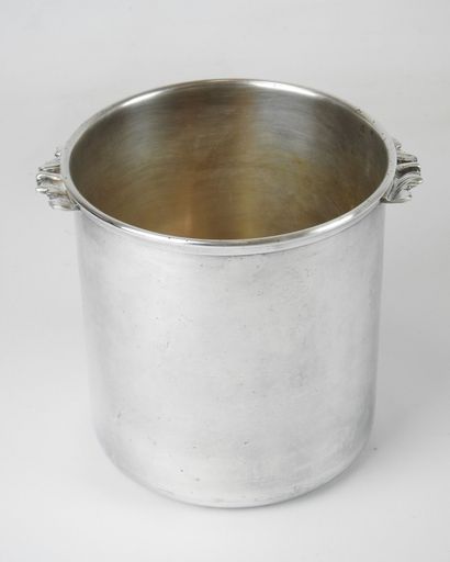 Refreshment bucket in silver plated bronze...