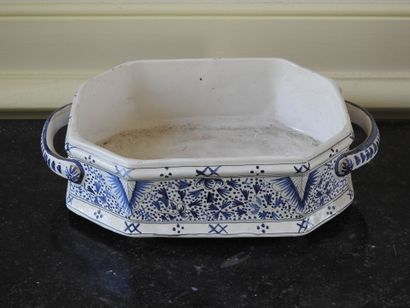 Bannette with cut sides in earthenware with...