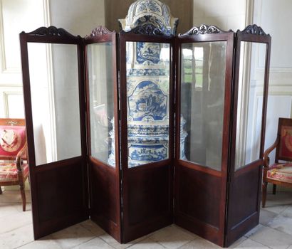 Screen with five leaves in mahogany, lower...