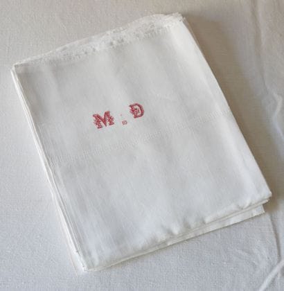Linen set with a tablecloth 235 x 200 cm...