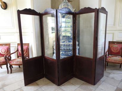 Screen with five leaves in mahogany, lower...