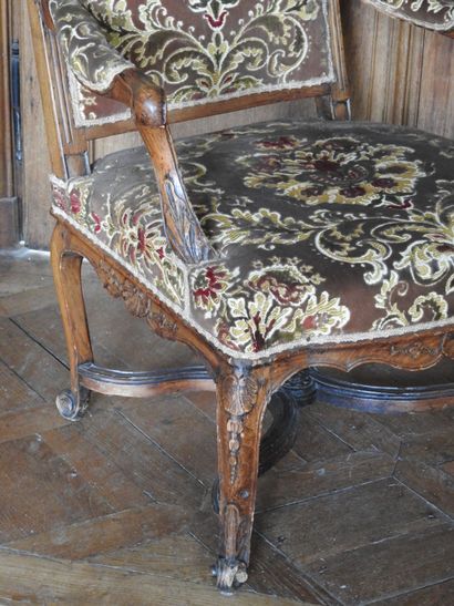 Pair of flat-backed armchairs in natural...