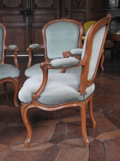 Suite of four armchairs cabriolets in natural...