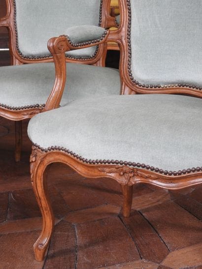 Suite of four armchairs cabriolets in natural...