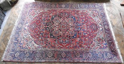 Large woolen carpet from Iran with floral...
