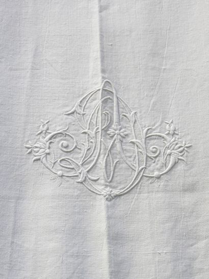 Two large linen sheets, AD 240 x 320 cm and...