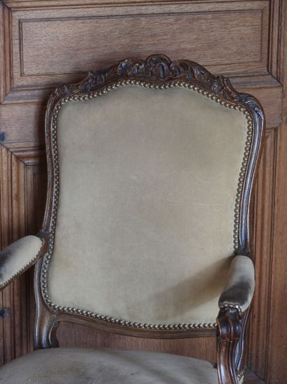 Armchair with flat back in natural wood molded...