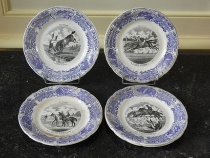 CHOISY LE ROI : Suite of five earthenware...