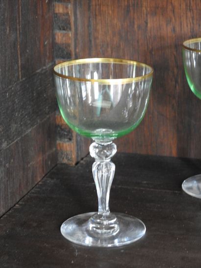 Suite of eight wine glasses of the Rhine...