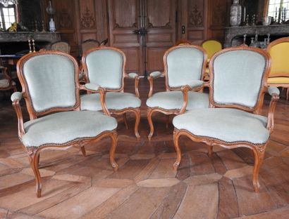 Suite of four armchairs cabriolets in natural...