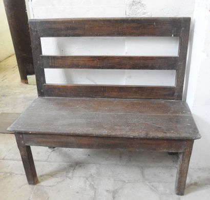 Meeting of two benches in oak. XIXth century....