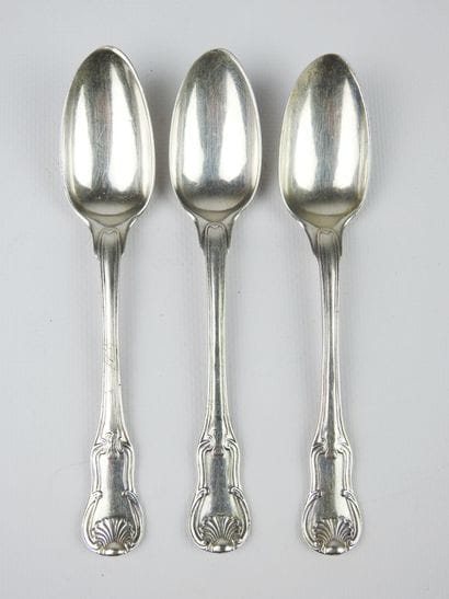 Suite of three coffee spoons, Paris 1779...