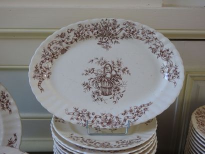 LONGCHAMP: Part of table service in earthenware...