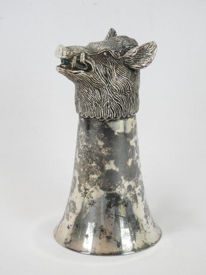 HUNTING GABET in silver plated metal decorated...