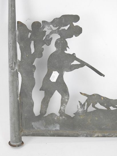 GIROUETTE in zinc decorated with a hunter...