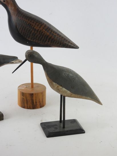 Meeting of three APPEALERS in painted wood...
