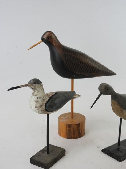 Meeting of three APPEALERS in painted wood...