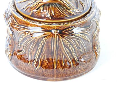 Earthenware TERRACE of oval form with decoration...
