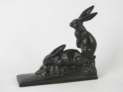 Maurice FRECOURT (1890-1961): Two hares eating...