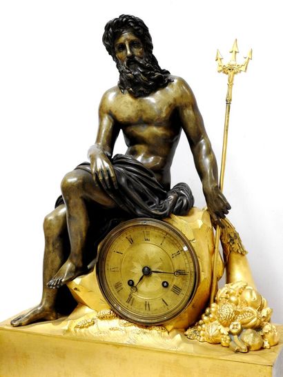 
Important clock called Neptune in patinated...