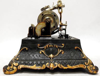 J. GIRARD ET CIE, 42 rue de L'Echiquier in...