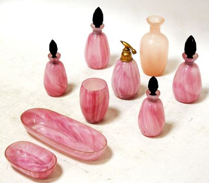 Modern work

Set of nine glassware in pink...
