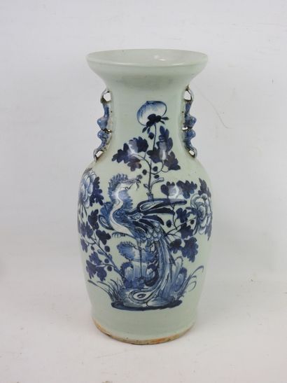 CHINA: Meeting of three porcelain vases of...
