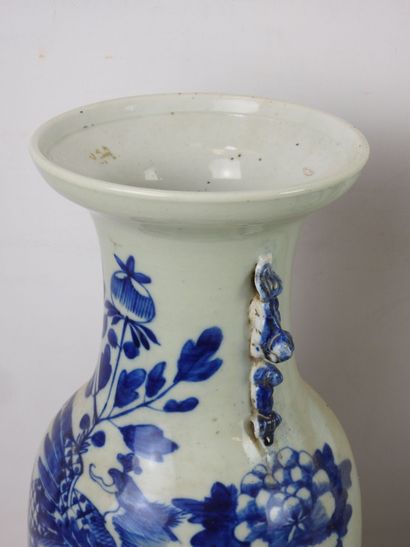 CHINA: Meeting of three porcelain vases of...
