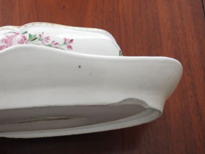Attributed to BOISSETTE : Sauceboat on tray...