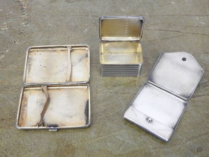 LOT in silver including cigarette holder,...
