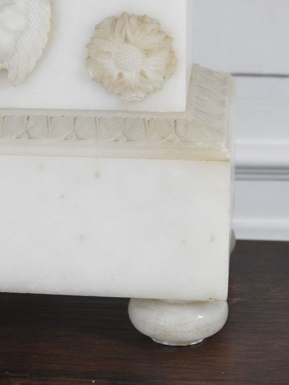 HANGING HANDKERCHIEF in alabaster with applied...