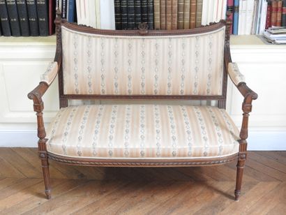 Louis XVI style LIVING ROOM FURNITURE in...