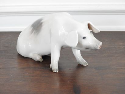COPENHAGEN : Polychrome porcelain subject...