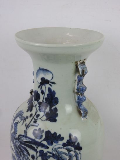 CHINA: Meeting of three porcelain vases of...