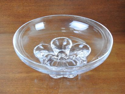 DAUM France : Fruit service in crystal including...